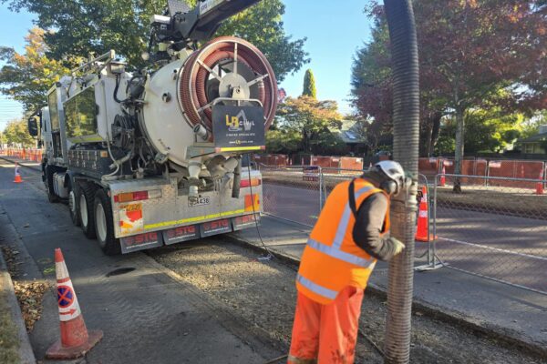 lb_civil_construction_drainage_earthworks_infrastructure_memorial_ave_water_main_14