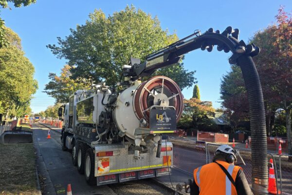 lb_civil_construction_drainage_earthworks_infrastructure_memorial_ave_water_main_7